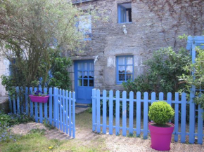 Гостиница Gîte Les Lutins Bleus  Гийяк